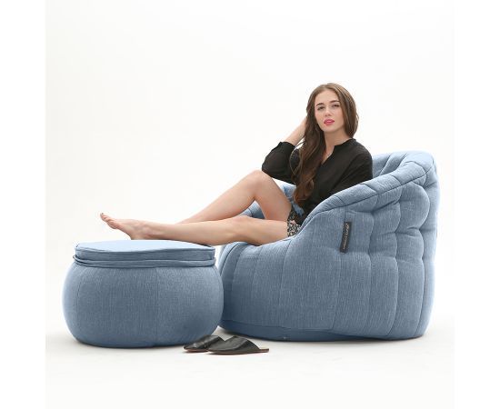 синее кресло-шезлонг бескаркасное Butterfly Chaise шенилловое для гостиной, спальни и лаунж-зоны