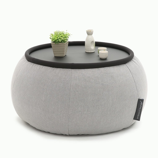 светло-серое складной столик Versa Table уличное (Oxford) в интерьере гостиная