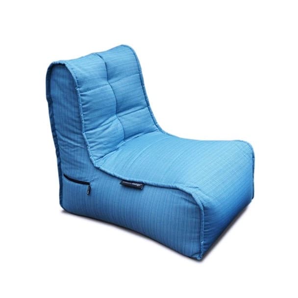 синее уличный шезлонг Evolution Chaise уличное (Oxford) для террасы и бассейна — фото в интерьере