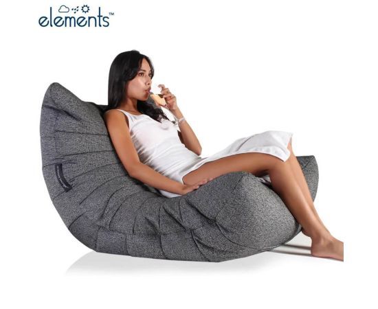 тёмно-серое акустический бескаркасный диван Acoustic Sofa уличное (Oxford) для домашнего кинотеатра, офиса и студии — фото в интерьере