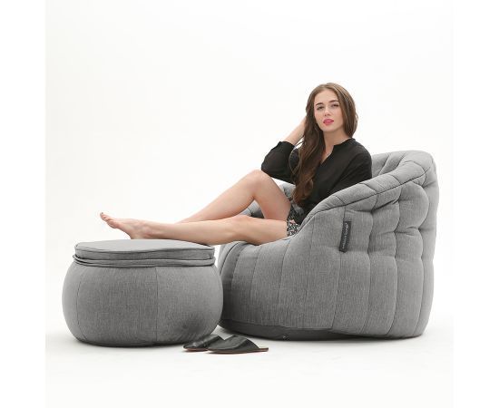 тёмно-серое кресло-шезлонг бескаркасное Butterfly Chaise шенилловое для гостиной, спальни и лаунж-зоны