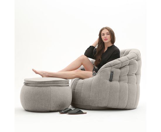 серое кресло-шезлонг бескаркасное Butterfly Chaise шенилловое для гостиной, спальни и лаунж-зоны